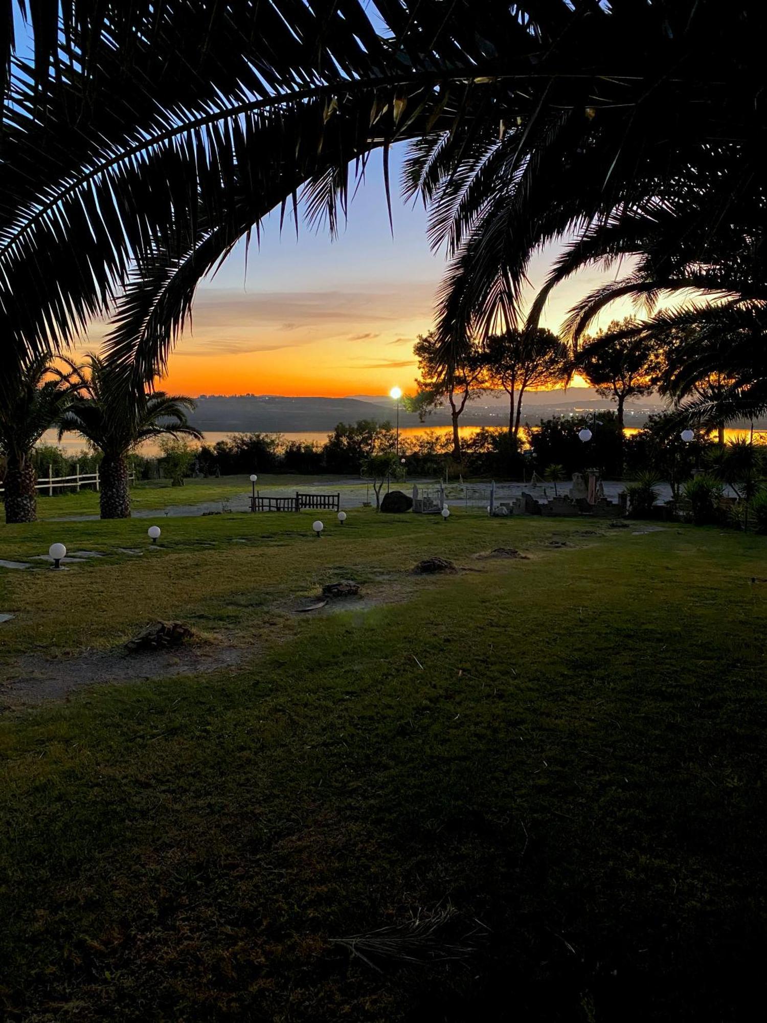 קוורטוצ'ו Hotel I Ginepri מראה חיצוני תמונה