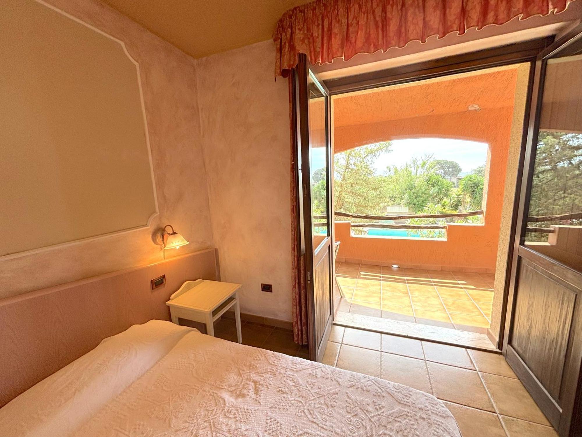 קוורטוצ'ו Hotel I Ginepri מראה חיצוני תמונה